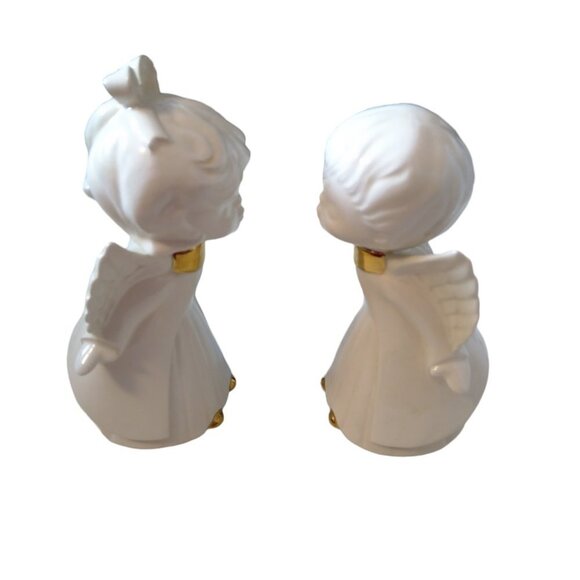Kissing Choir Angel Set Of 2 Ceramic Figurines 1980 Christmas Vintage CB3 - Picture 1 of 6